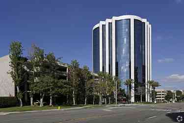 Irvine Office Space Tenant Representation | Parker Advisors